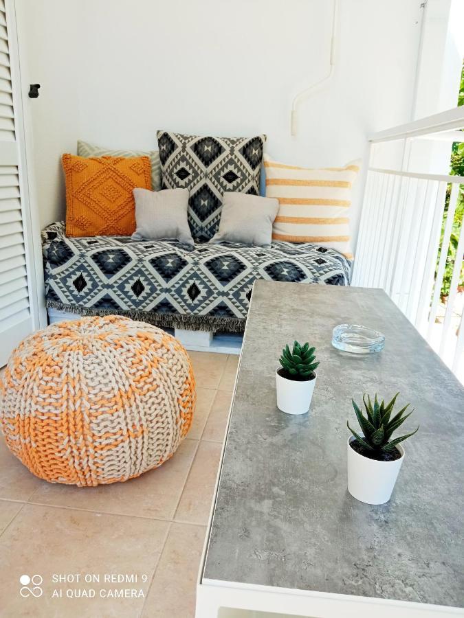 Summer Feel Suites Poros Town Dış mekan fotoğraf