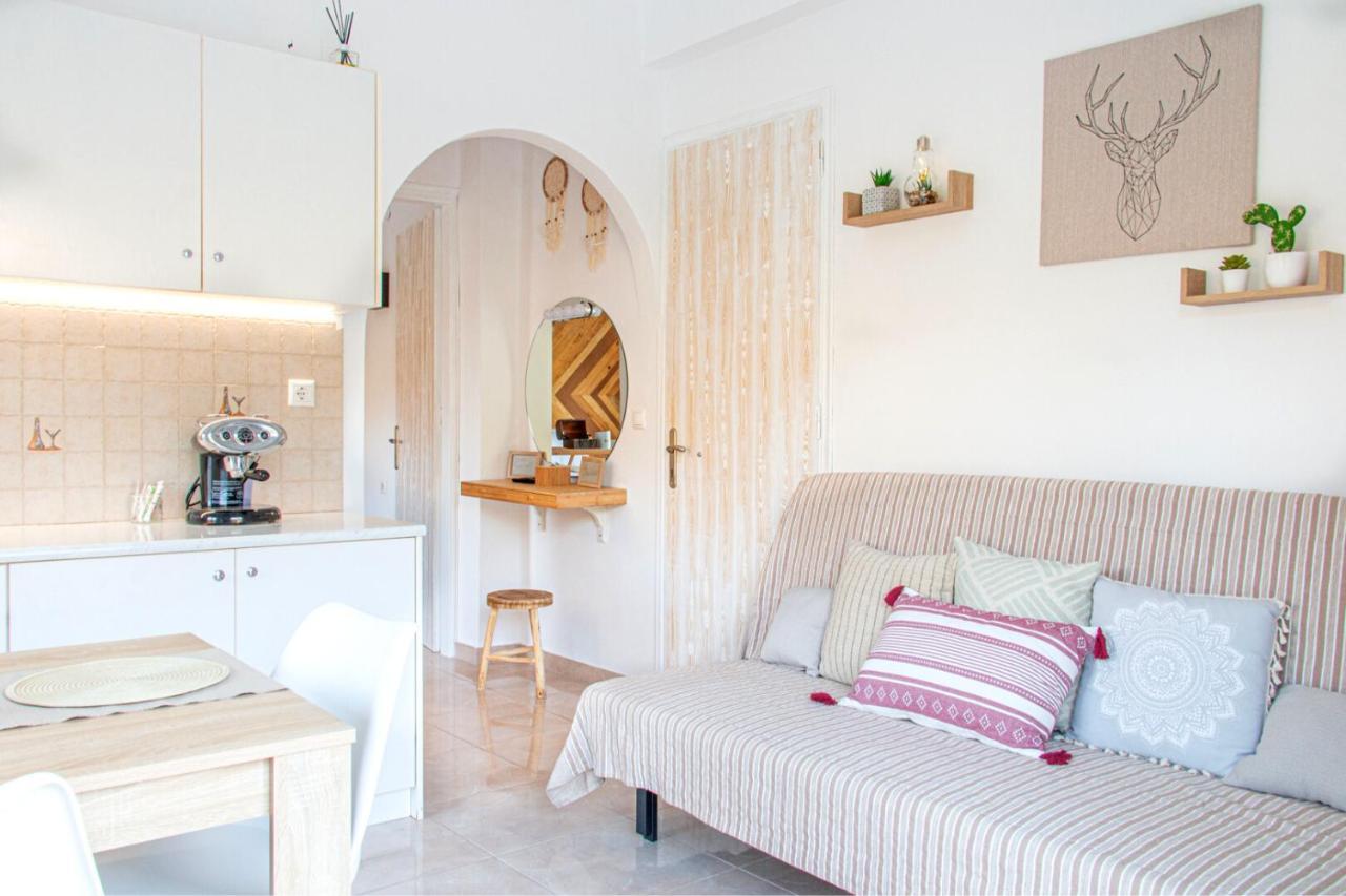 Summer Feel Suites Poros Town Dış mekan fotoğraf
