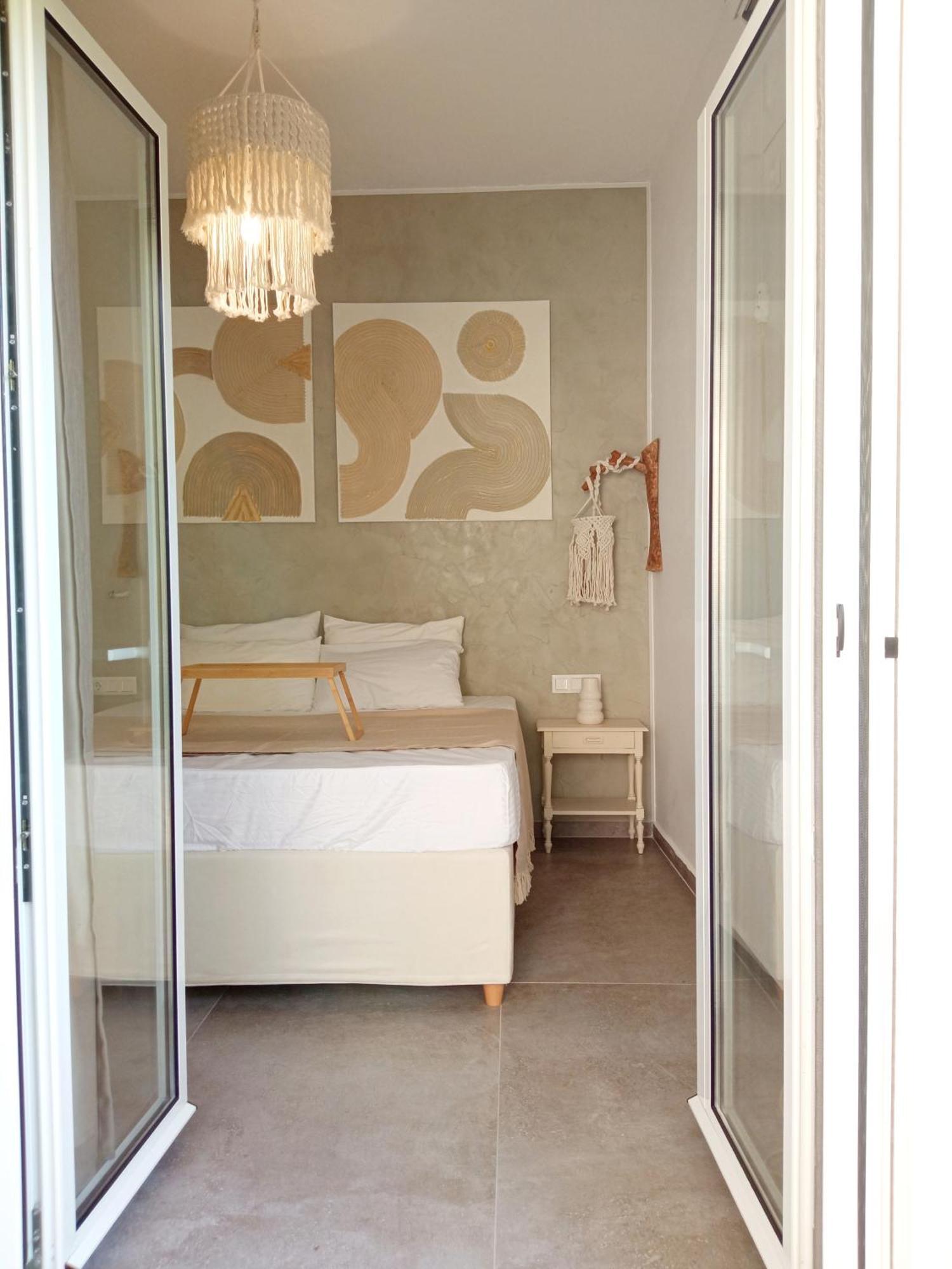 Summer Feel Suites Poros Town Dış mekan fotoğraf