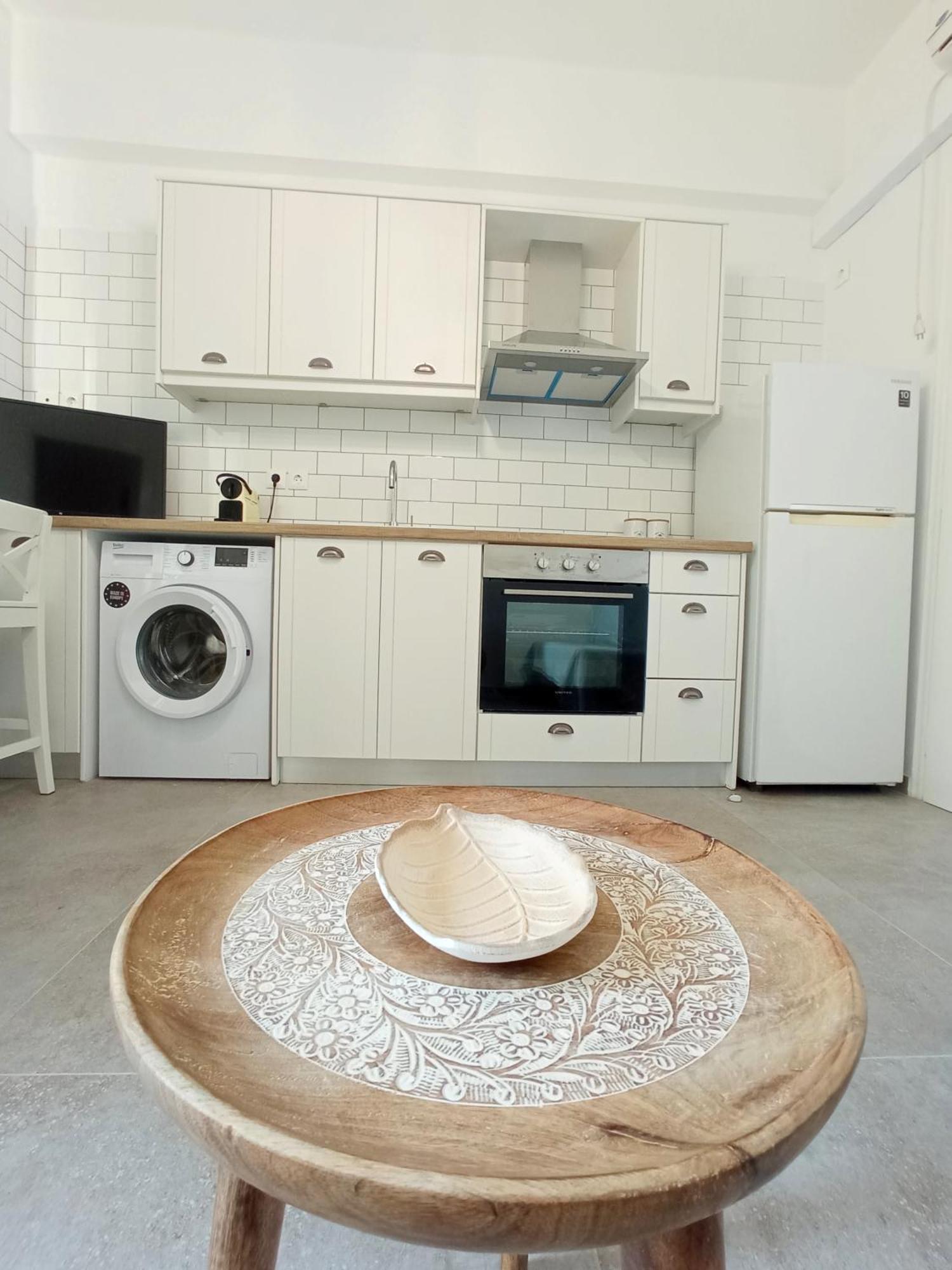 Summer Feel Suites Poros Town Dış mekan fotoğraf